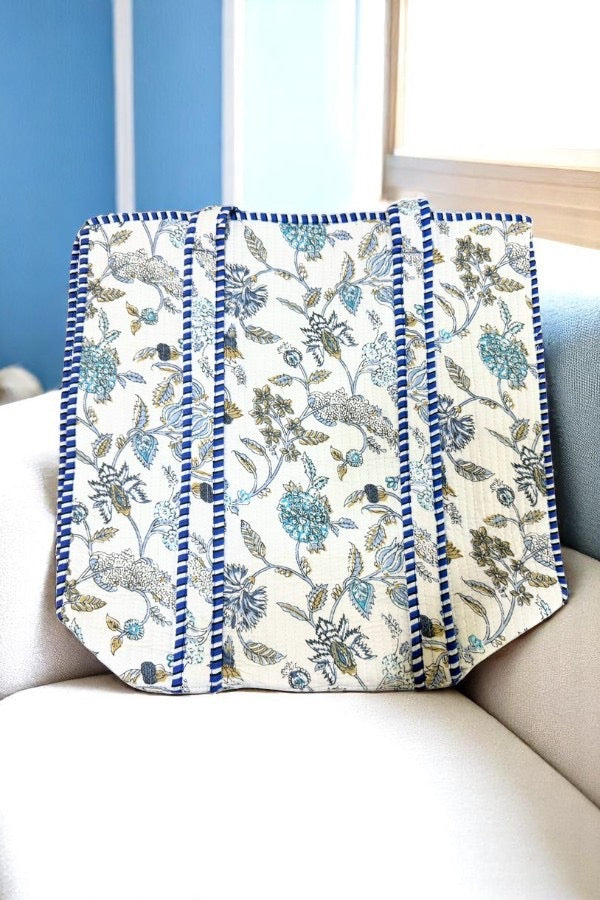 SC - Sasha Blue and White Floral Tote Bag