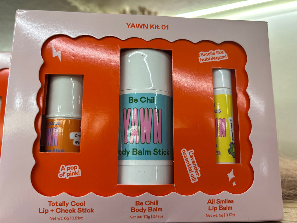 Girl’s Clean Makeup & Skincare Kit