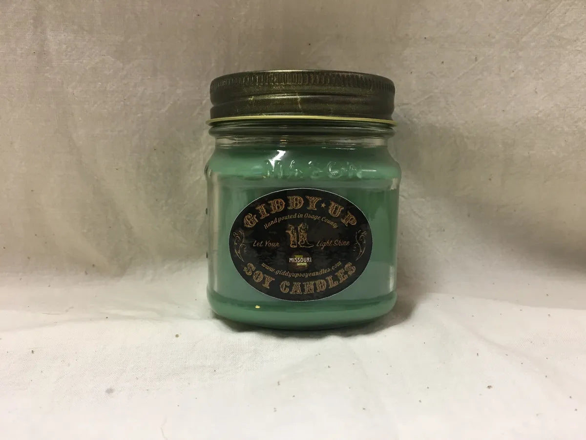 Giddy Up Soy Candle - Bergamot & Mint