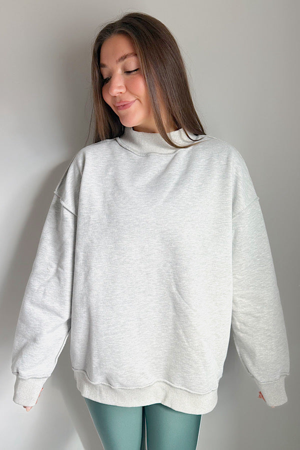 *Taylor Oversized Gray Reversible Sweatshirt